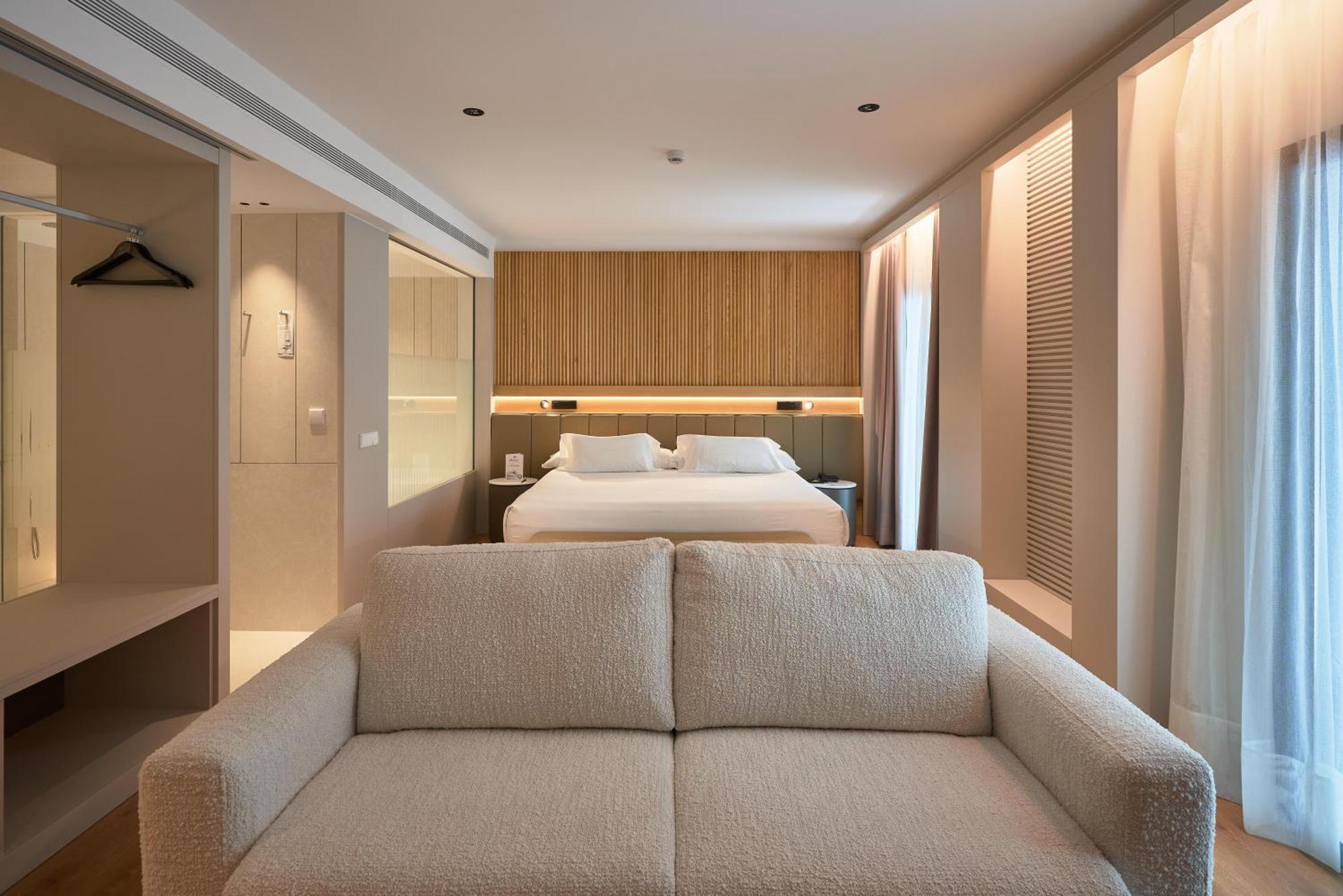 Hotel Becquer Seville Ngoại thất bức ảnh