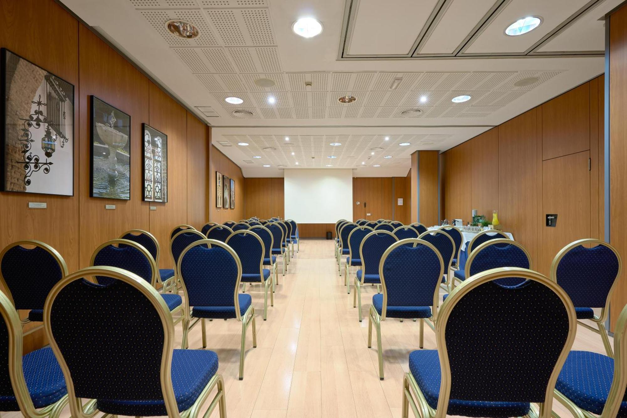 Hotel Becquer Seville Ngoại thất bức ảnh