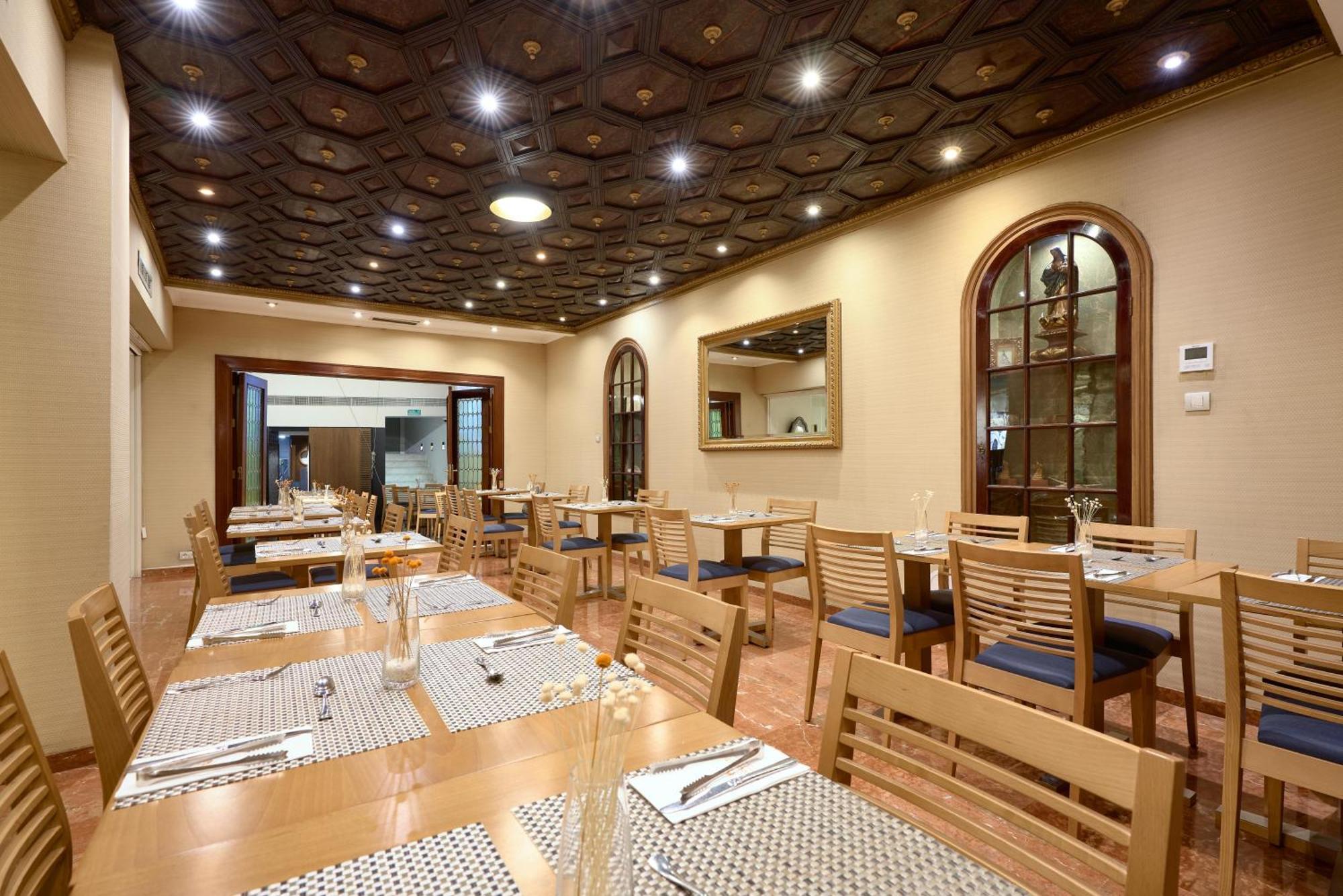 Hotel Becquer Seville Ngoại thất bức ảnh