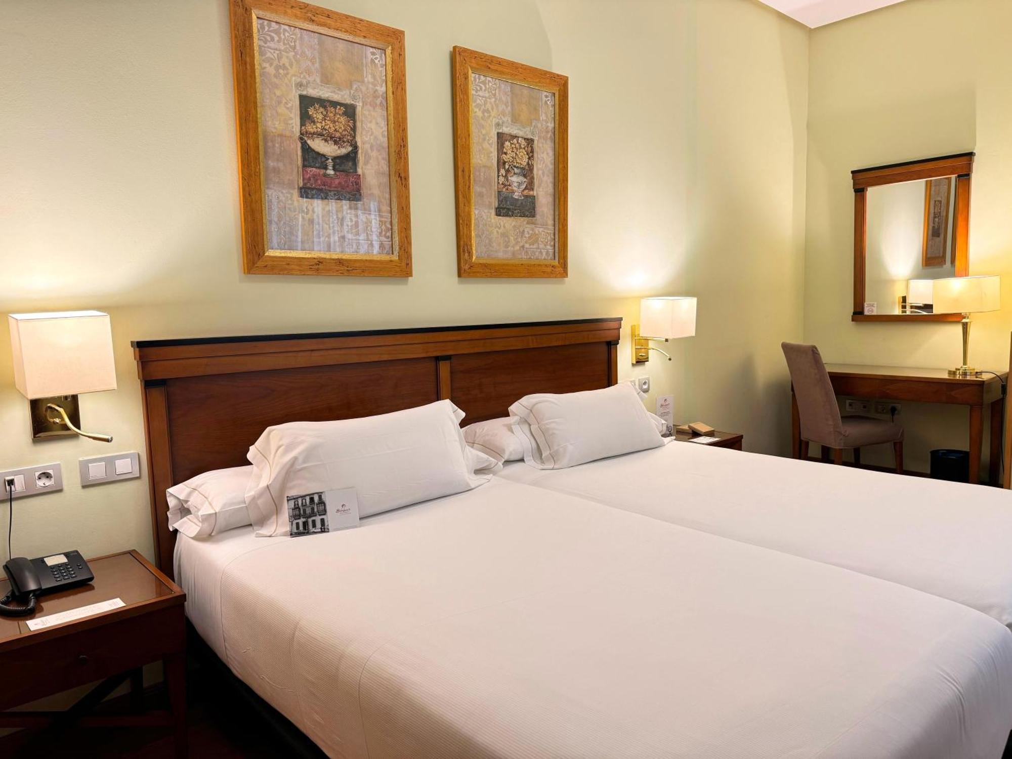 Hotel Becquer Seville Ngoại thất bức ảnh