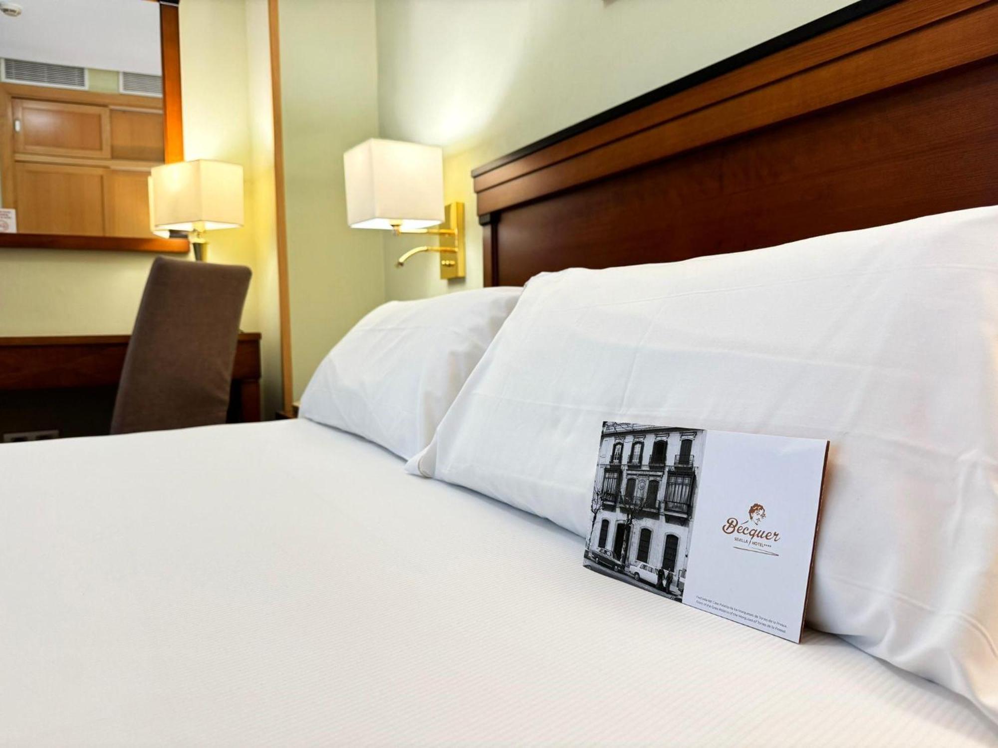 Hotel Becquer Seville Ngoại thất bức ảnh