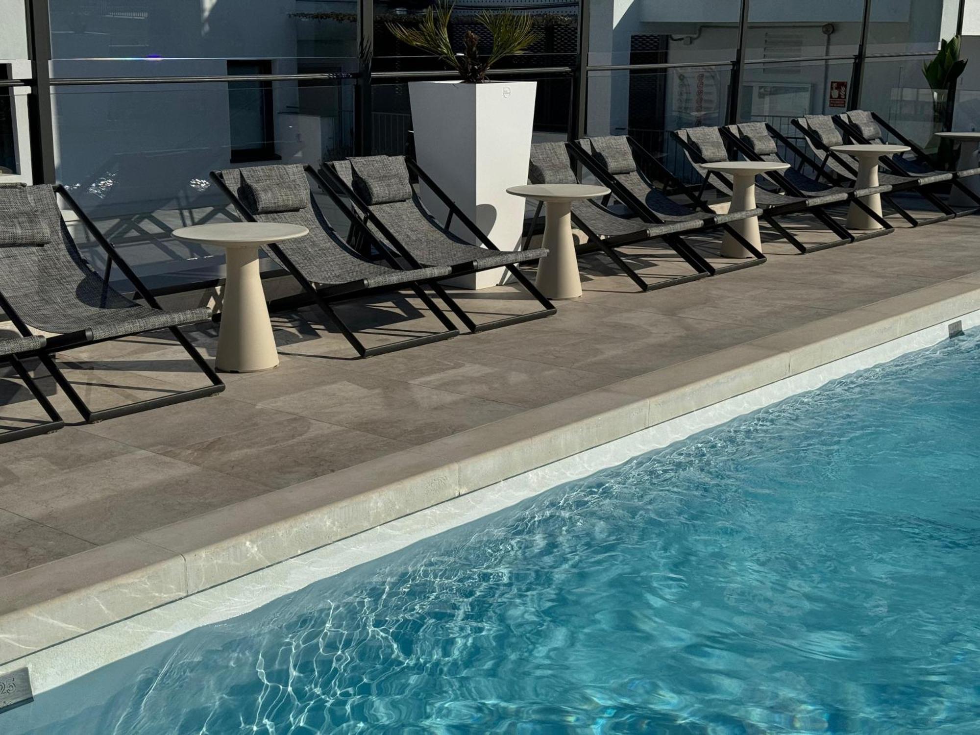 Hotel Becquer Seville Ngoại thất bức ảnh